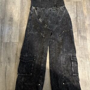 Women's Black Cargo Jeans